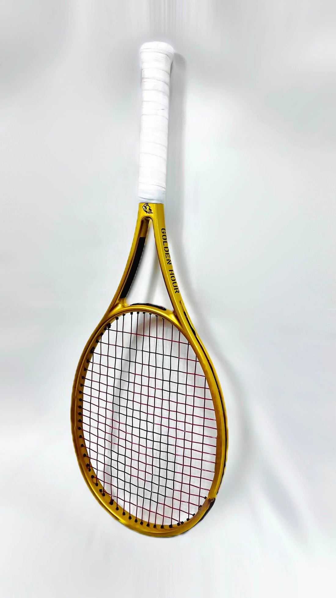 Elevate Game with SABRHERO Golden Hour Tennis Racket